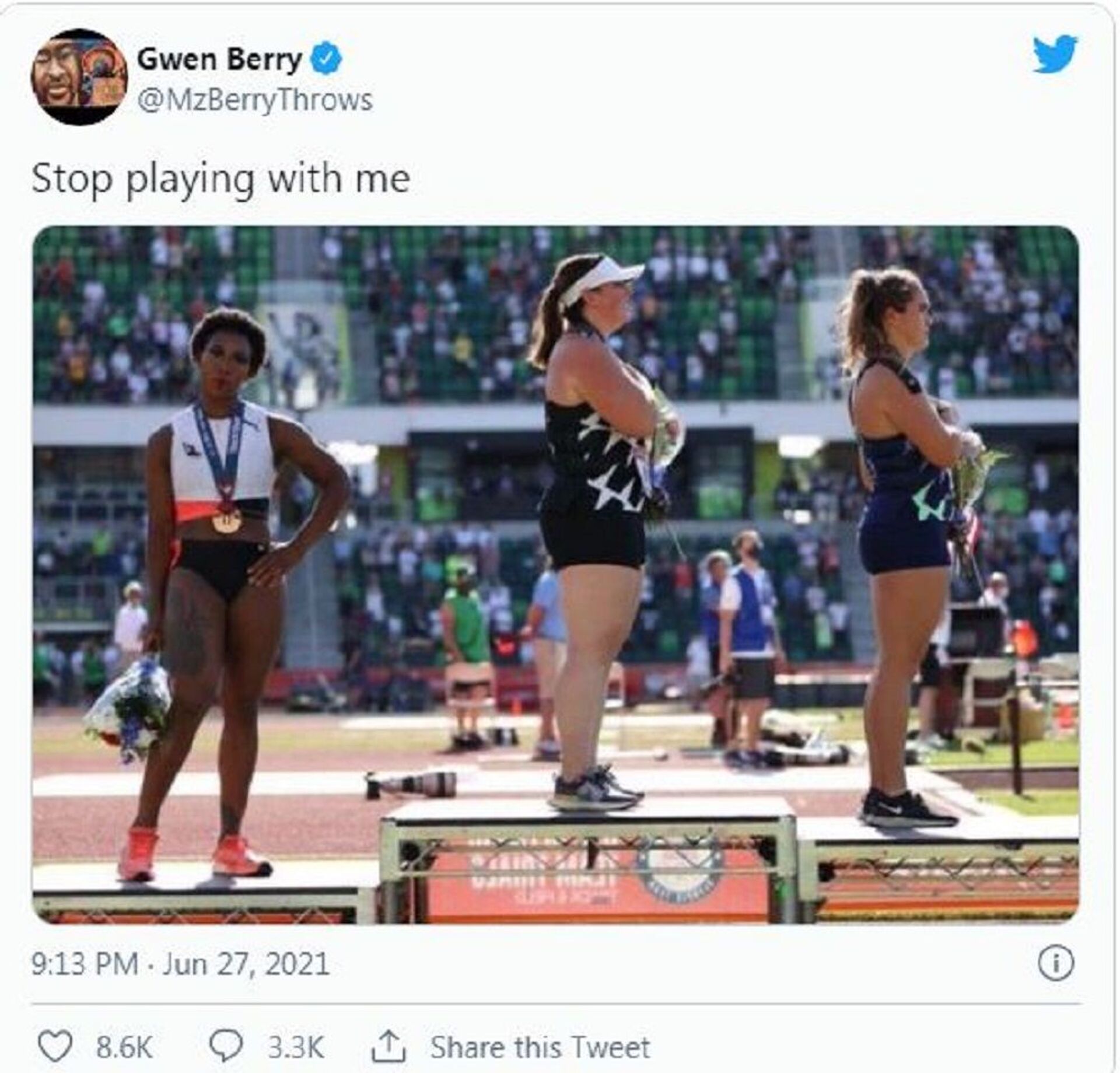 美國女運動員在頒獎時未面向國旗  - 俄羅斯衛星通訊社, 1920, 28.06.2021