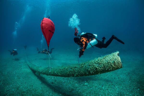 希臘伊薩卡島海底垃圾清理工作 - 俄羅斯衛星通訊社