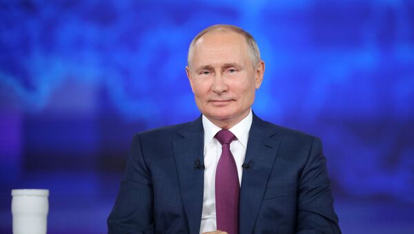 Прямая линия с президентом РФ Владимиром Путиным - 俄羅斯衛星通訊社