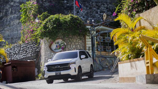Гаитянская полиция ведет расследование нападения на резиденцию президента Гаити, в результате которой погибли президент Гаити Моис Жовенель - 俄罗斯卫星通讯社