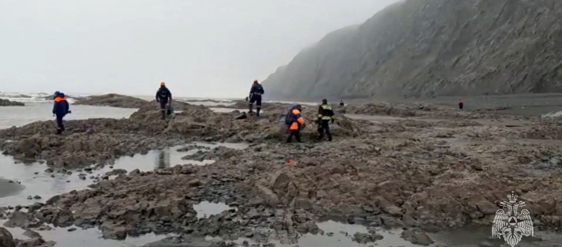 Поисковые работы на месте крушения самолета АН-26 - 俄羅斯衛星通訊社, 1920, 10.07.2021