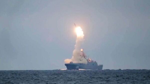 俄国防部：从白海水域发射的“锆石”导弹直接击中350公里开外目标 - 俄罗斯卫星通讯社