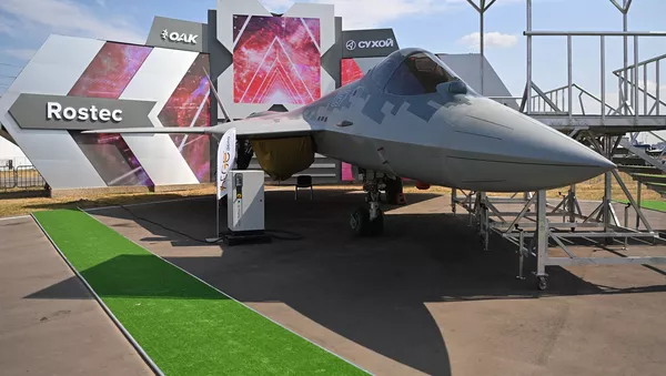 Истребитель пятого поколения Су-57 на МАКС-2021 - 俄羅斯衛星通訊社