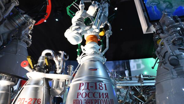 Ракетный двигатель носителя Антарес РД-181 на МАКС-2019 - 俄罗斯卫星通讯社