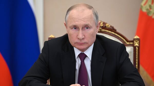 Президент РФ В. Путин провел совещание с членами правительства РФ - 俄罗斯卫星通讯社