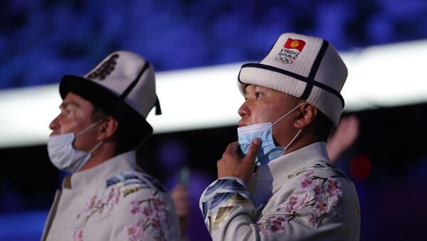 Сборная Киргизии на церемонии открытия Олимпиады - 俄羅斯衛星通訊社