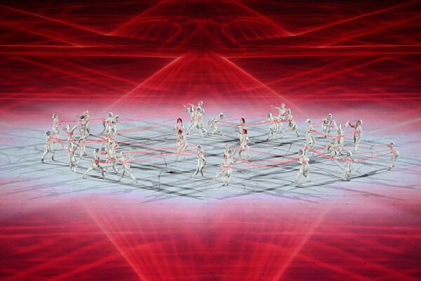 Выступление танцоров на церемонии открытия Олимпийских игр 2020 года в Токио  - 俄罗斯卫星通讯社