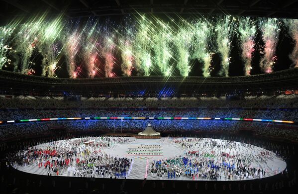 Парад атлетов на церемонии открытия XXXII летних Олимпийских игр в Токио  - 俄罗斯卫星通讯社