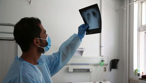 俄專家：新冠感染的常見後遺症有疲勞、咳嗽和腦力狀態下降 - 俄羅斯衛星通訊社