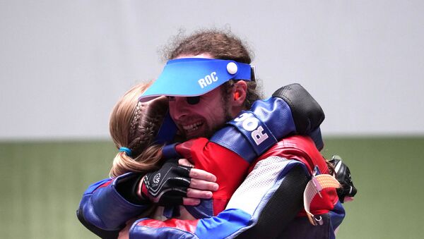 俄羅斯射擊選手卡緬斯基和卡里莫娃奪得奧運會銅牌 - 俄羅斯衛星通訊社