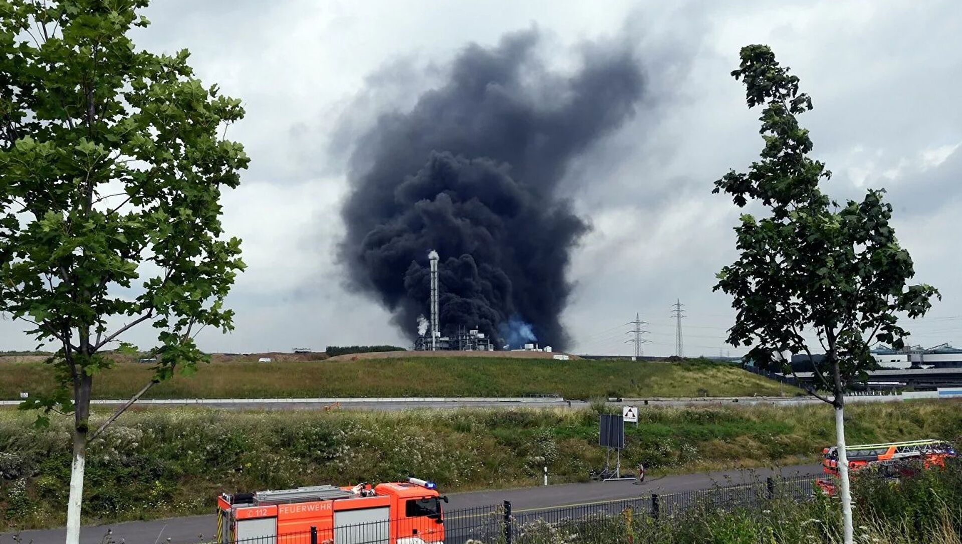 Взрыв на мусоросжигающем предприятии в Леверкузене Взрыв на мусоросжигающем предприятии в Леверкузене - 俄罗斯卫星通讯社, 1920, 28.07.2021