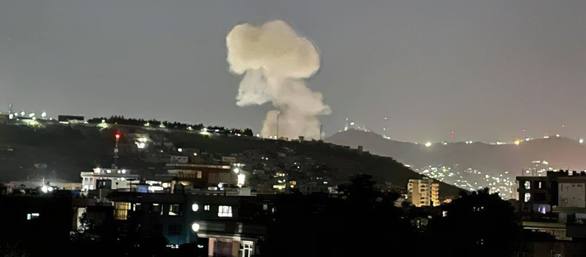 Вечерний взрыв в Кабуле, Афганистан - 俄罗斯卫星通讯社, 1920, 04.08.2021