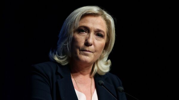 法国极右翼政党“国民联盟”领袖玛丽娜·勒庞 - 俄罗斯卫星通讯社