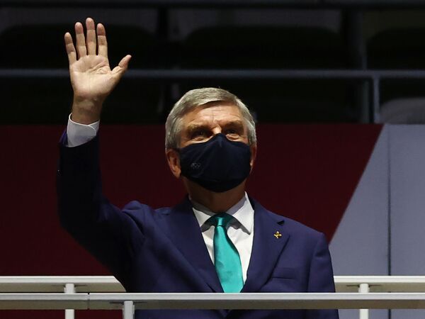  國際奧委會主席托馬斯•巴赫先生參加東京奧運會閉幕式。 - 俄羅斯衛星通訊社