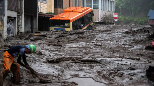 Тайфун под названием Лупит обрушился на регион Кансай в Японии - 俄羅斯衛星通訊社