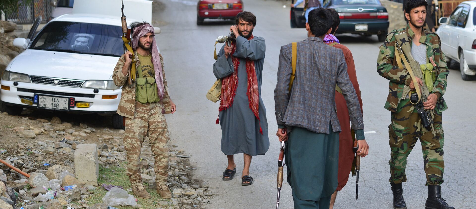 Вооруженные люди против Талибана*  в провинции Панджшер  - 俄罗斯卫星通讯社, 1920, 23.08.2021
