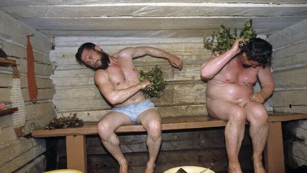 Мужики парятся в русской бане - 俄羅斯衛星通訊社