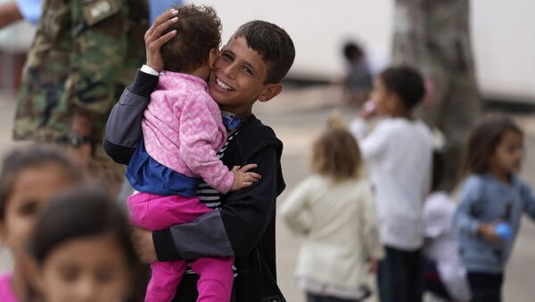 Эвакуированные афганские дети на авиабазе США Рамштайн в Германии - 俄羅斯衛星通訊社