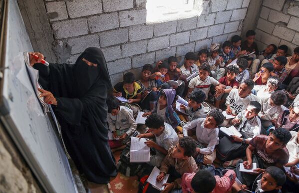 也门学校里上课的孩子们。 - 俄罗斯卫星通讯社