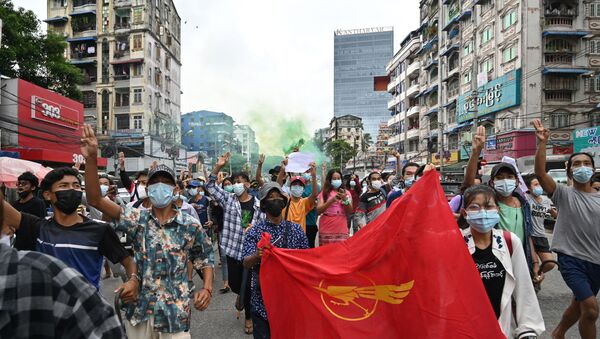 Протесты в Мьянме против военного переворота - 俄罗斯卫星通讯社