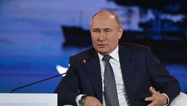 Президент РФ В. Путин принял участие в работе Восточного экономического форума - 俄羅斯衛星通訊社