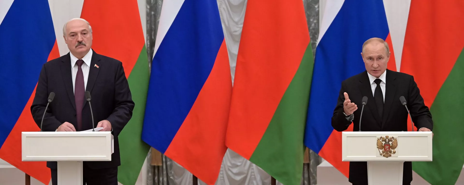 Переговоры президента РФ В. Путина с президентом Белоруссии А. Лукашенко - 俄羅斯衛星通訊社, 1920, 10.09.2021