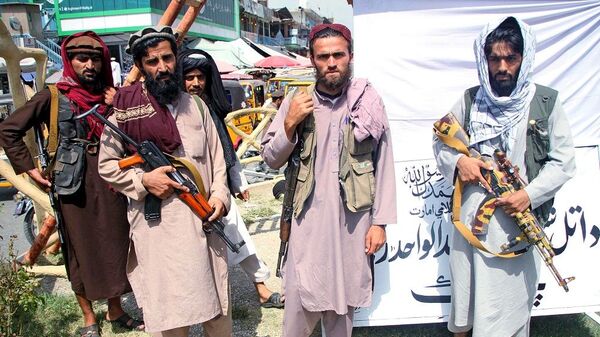  Боевики движения Талибан  - 俄羅斯衛星通訊社