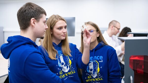 俄驻华商务代表：俄中正深化技术领域的合作 - 俄罗斯卫星通讯社