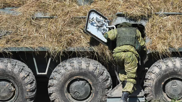  Военнослужащий на учениях ВС России и Белоруссии Запад-2021 на полигоне Правдинский в Калининградской области - 俄羅斯衛星通訊社