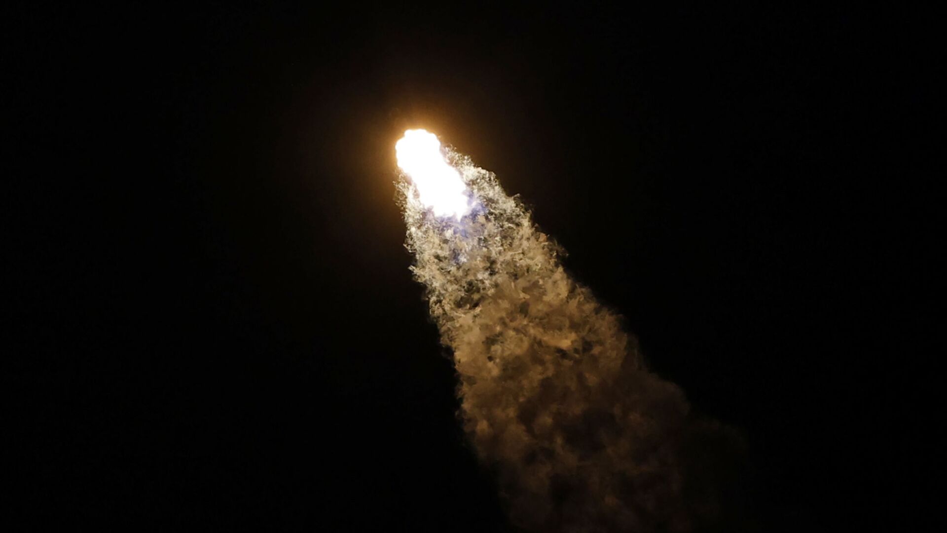   SpaceX Falcon 9 运载火箭发射 - 俄罗斯卫星通讯社, 1920, 14.01.2022