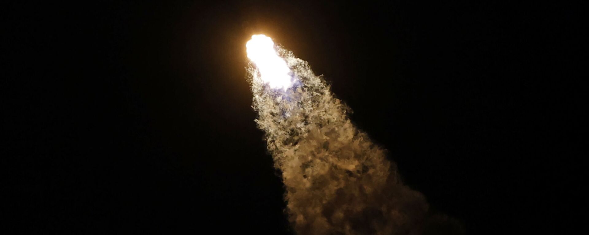   SpaceX Falcon 9 運載火箭發射 - 俄羅斯衛星通訊社, 1920, 14.01.2022