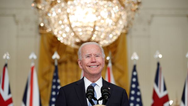 Президент США Джо Байден во время выступления в Восточном зале Белого дома в Вашингтоне, США - 俄罗斯卫星通讯社