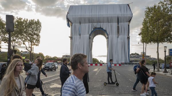 調查：法國超過70%的人認為安全局勢惡化與移民有關 - 俄羅斯衛星通訊社