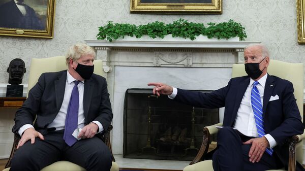 美國總統拜登和英國首相約翰遜 - 俄羅斯衛星通訊社