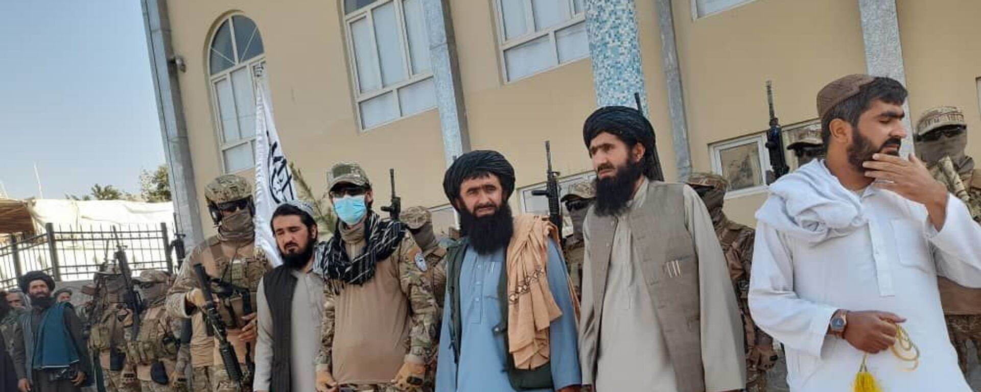 Парад специального отряда талибов под названием Мансури в провинции Бадахшан - 俄羅斯衛星通訊社, 1920, 29.09.2021