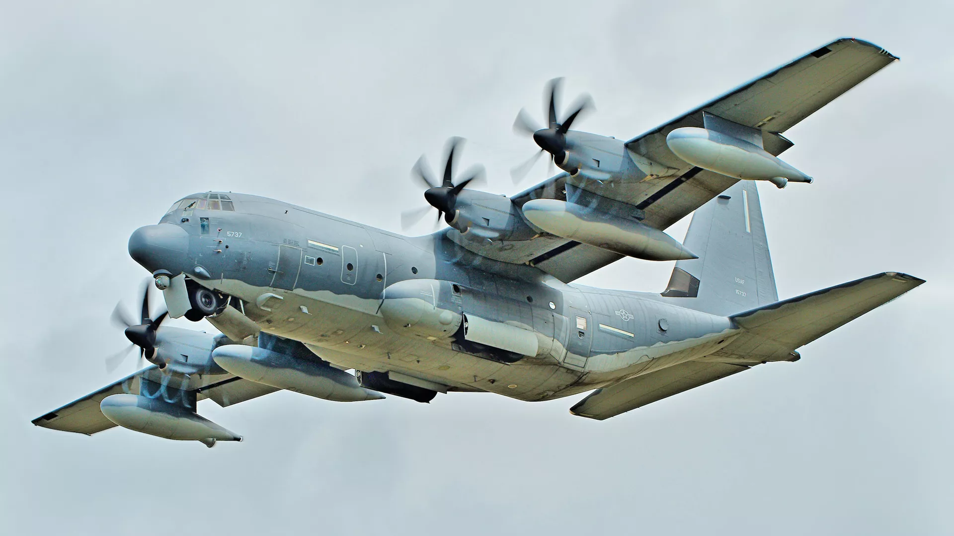 美國MC-130J軍用運輸機 美國MC-130J軍用運輸機 - 俄羅斯衛星通訊社, 1920, 28.01.2025