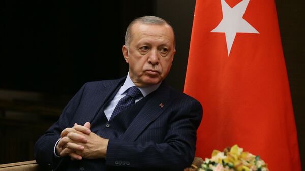 Эрдоган получил туркменский орден, как у Путина - 俄羅斯衛星通訊社