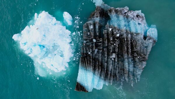 Лед перед ледником Экип Сермия в Гренландии - 俄羅斯衛星通訊社