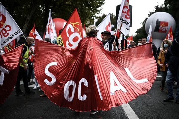 法國工會在法國南部城市波爾多舉行示威活動。 - 俄羅斯衛星通訊社