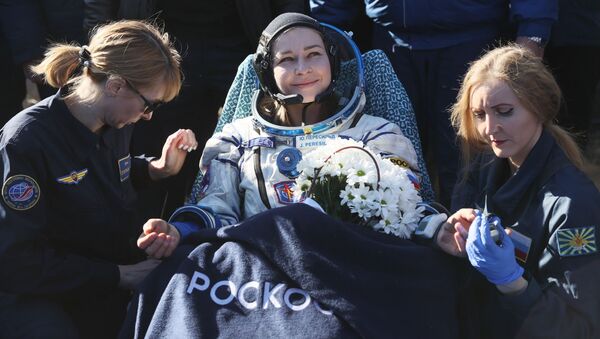 俄宇航员培训中心：从太空返回地球的“影视宇航员乘组”人员健康状况令人满意 - 俄罗斯卫星通讯社