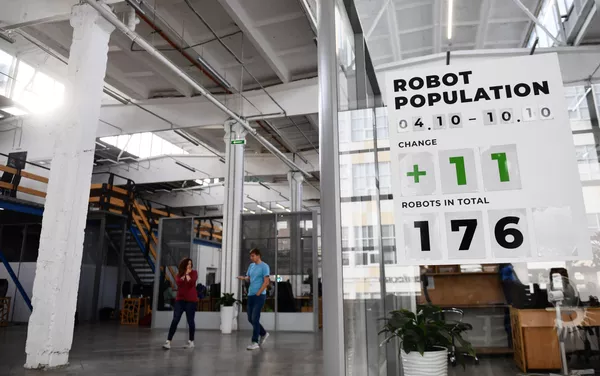 俄羅斯彼爾姆“Promobot”機器人公司辦公室。 - 俄羅斯衛星通訊社