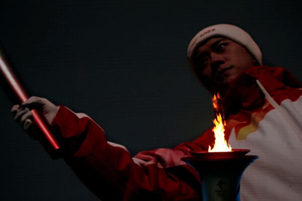  2022年北京冬奥会圣火在火种欢迎仪式上点燃。 - 俄罗斯卫星通讯社