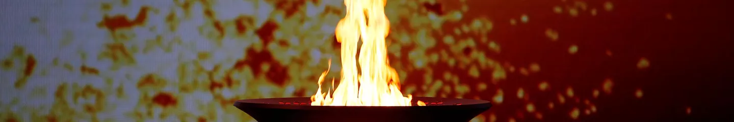 Олимпийский огонь в чаше на церемонии встречи олимпийского огня в Пекине  - 俄罗斯卫星通讯社