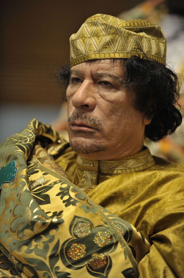 2009年，穆阿邁爾·卡扎菲出席在亞的斯亞貝巴舉行的第12屆非洲聯盟峰會。 - 俄羅斯衛星通訊社