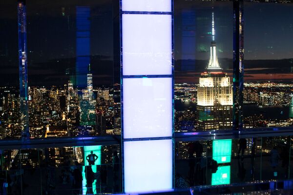 紐約範德比爾特一號摩天大樓觀景台對公眾開放。 - 俄羅斯衛星通訊社