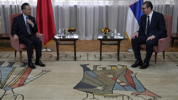 塞尔维亚总统亚历山大·武契奇与中国外交部长王毅会谈 - 俄罗斯卫星通讯社