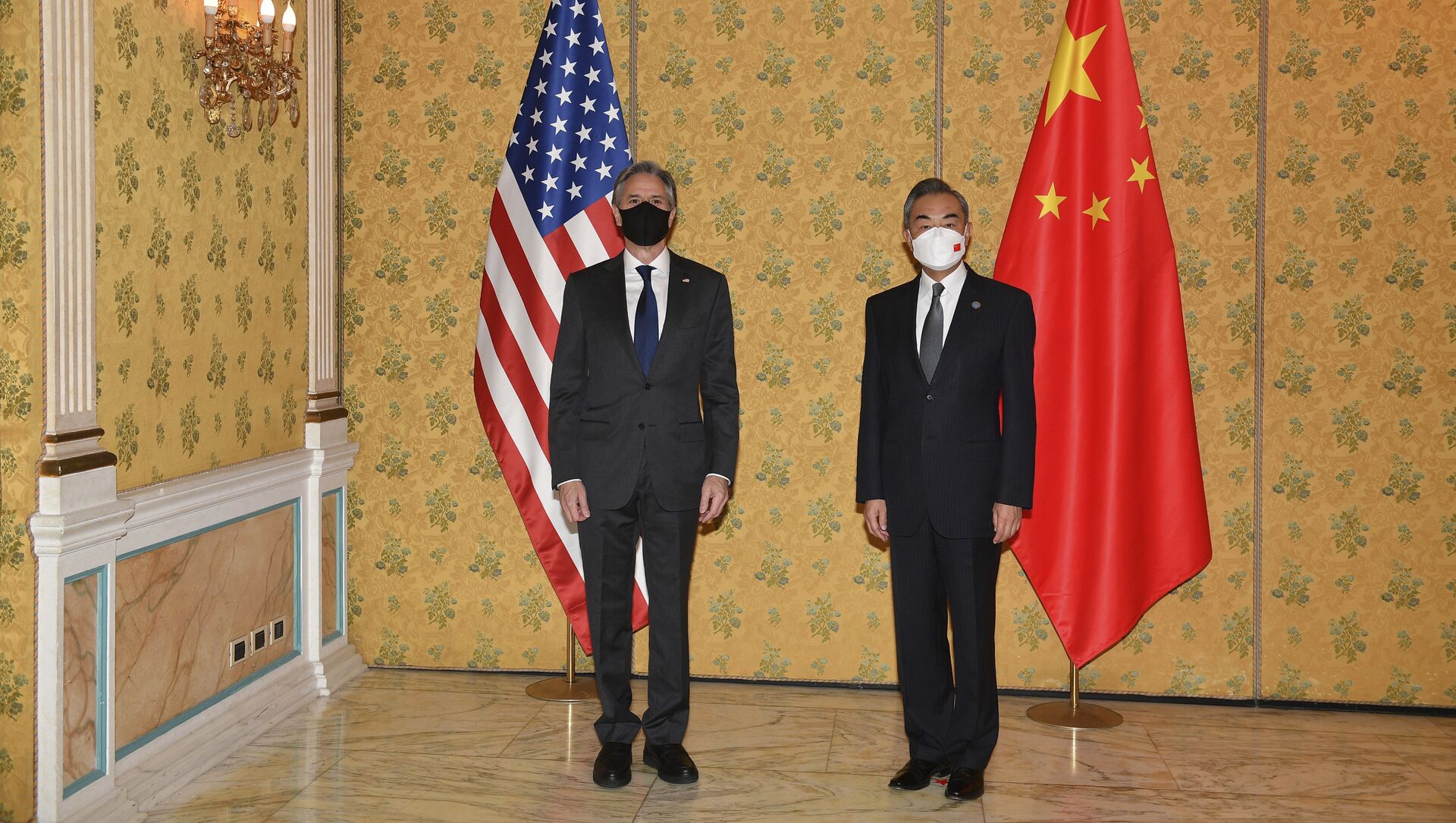 US Secretary of State Antony Blinken, left, and Chinese Foreign Minister, Wang Yi meet - 俄羅斯衛星通訊社, 1920, 01.11.2021