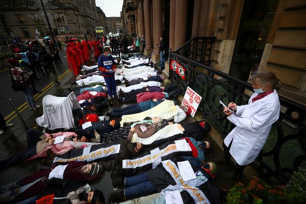 反抗滅絕組織（Extinction Rebellion）在蘇格蘭格拉斯哥市舉行抗議活動。第26屆聯合國氣候變化大會(COP26)在英國舉行。 - 俄羅斯衛星通訊社