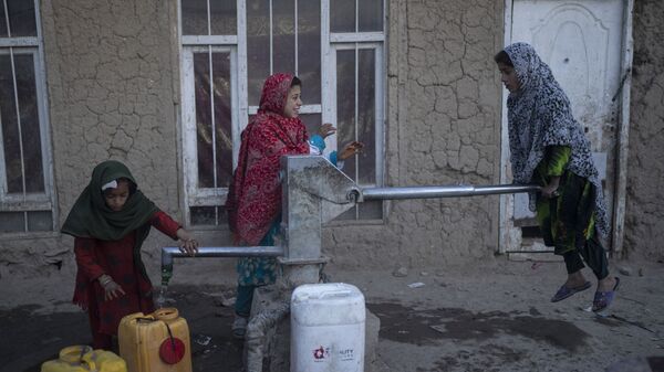 联合国难民事务高级专员公署：阿富汗一半人口面临饥饿问题 - 俄罗斯卫星通讯社