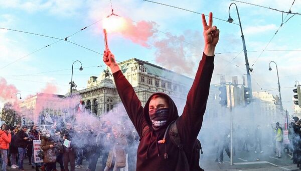 奥地利举行自疫情开始以来最大抗议封城和接种疫苗活动 - 俄罗斯卫星通讯社